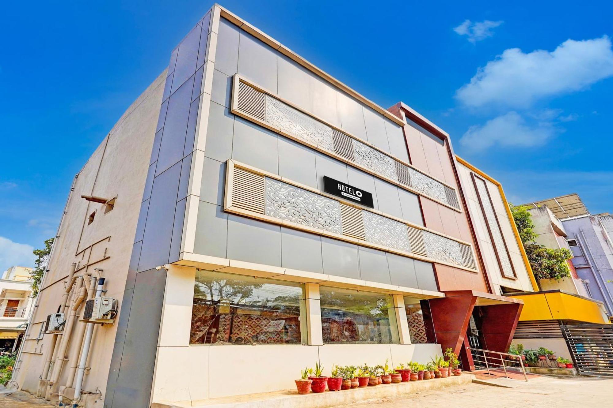 Super Hotel O Perungalathur Near Bus Stand Chennai Esterno foto