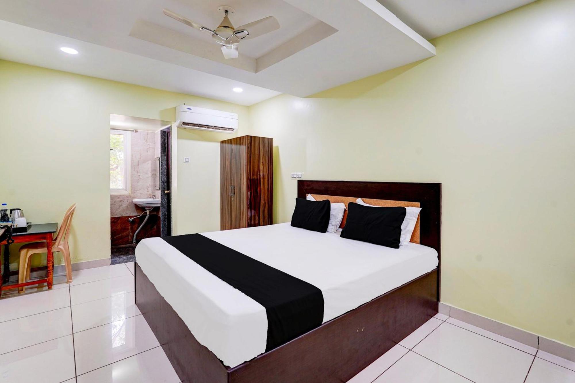 Super Hotel O Perungalathur Near Bus Stand Chennai Esterno foto