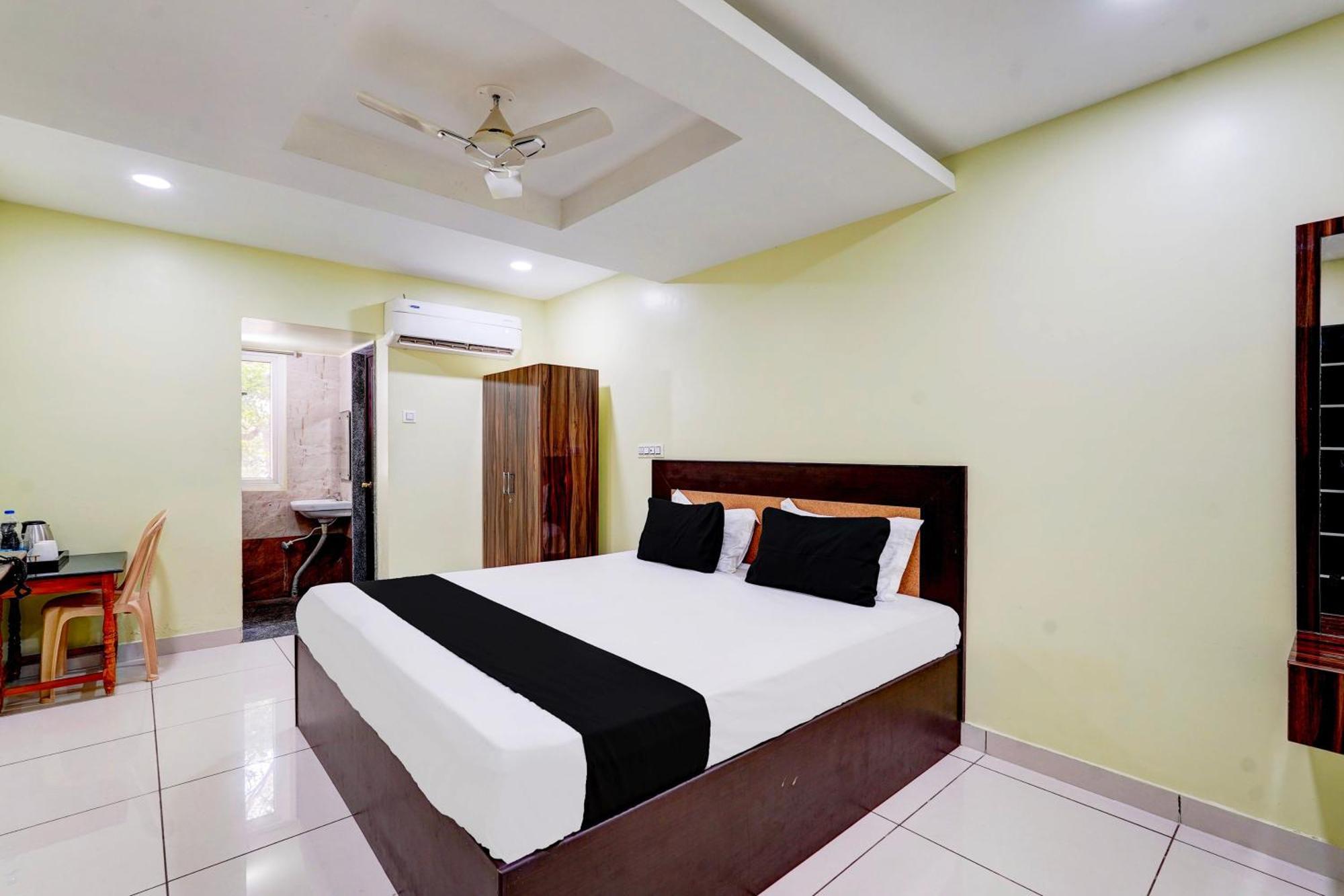 Super Hotel O Perungalathur Near Bus Stand Chennai Esterno foto